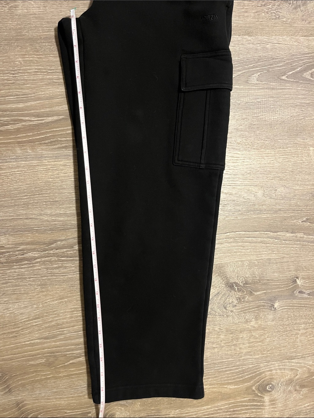 Aritzia Mega Fit Cozy Fleece Sweat Fleece Cargo Sweat Pants-Small - Picture 5 of 5